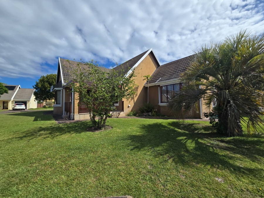 3 Bedroom Property for Sale in Sedgefield Island Village Western Cape
